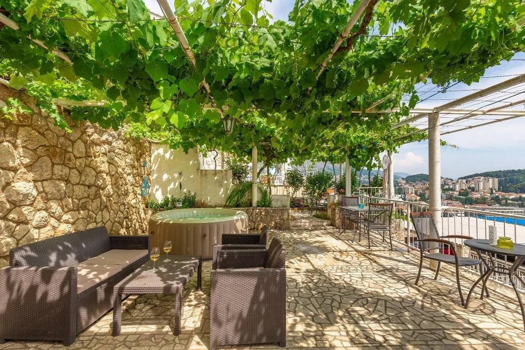 Terrace, Apartments Zore Glavinic, Dubrovnik