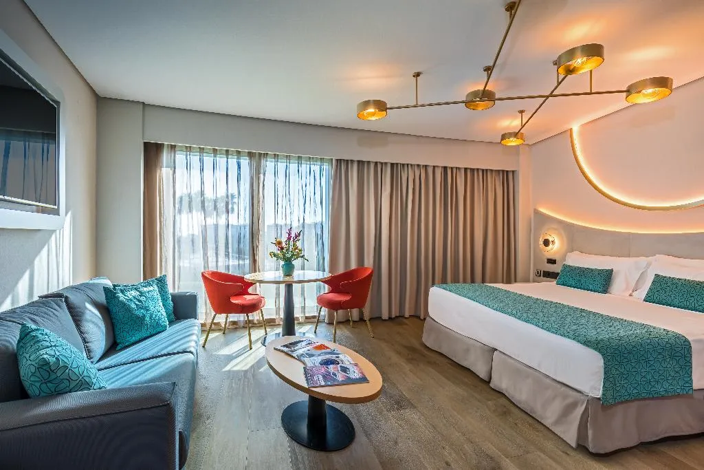 Room, Barcelo Sevilla Renacimiento, Seville
