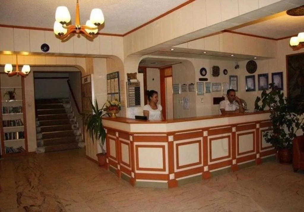 Lobby, Burak Hotel, Izmir
