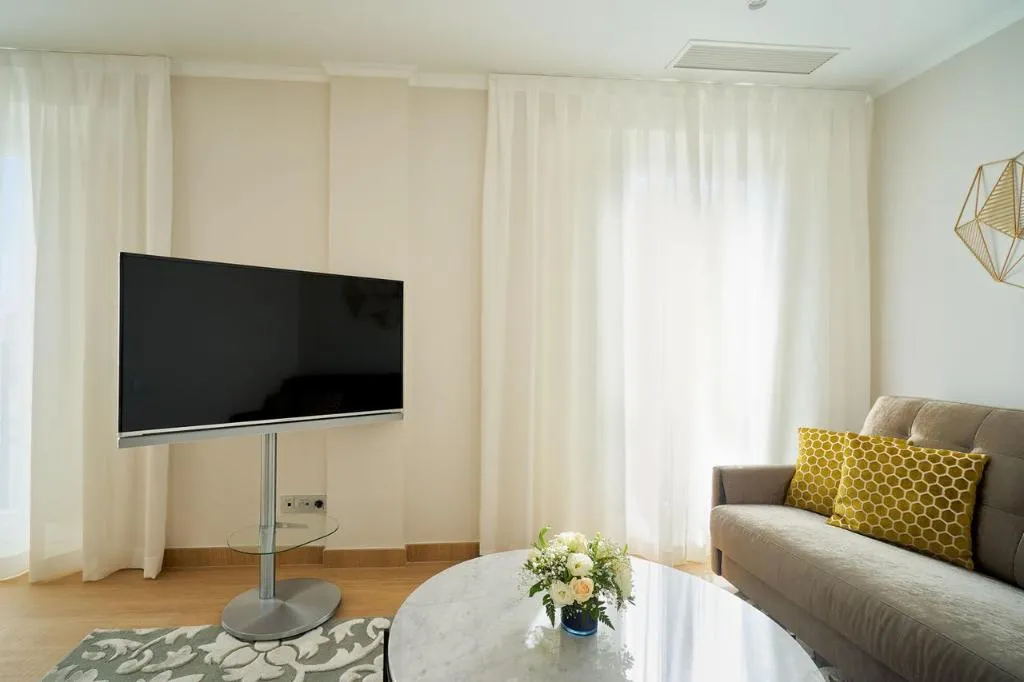 Room WITH TERRACE Room, Tandem Soho Suites, Costa Del Sol