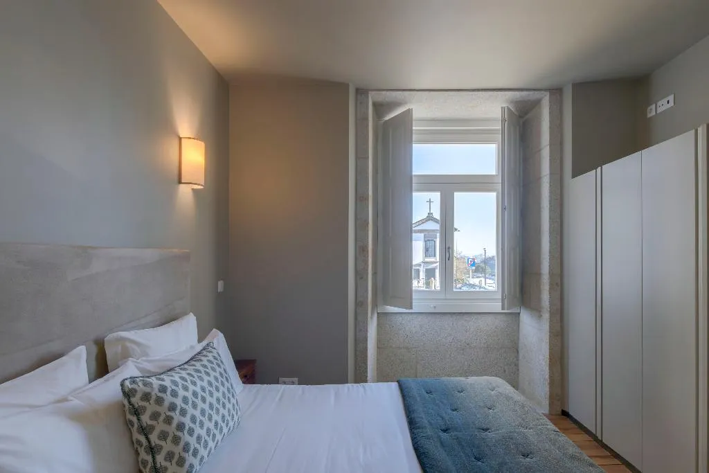 STUDIO GARDEN VIEW ONE BEDROOM Room, Condes de Azevedo Palace, Porto