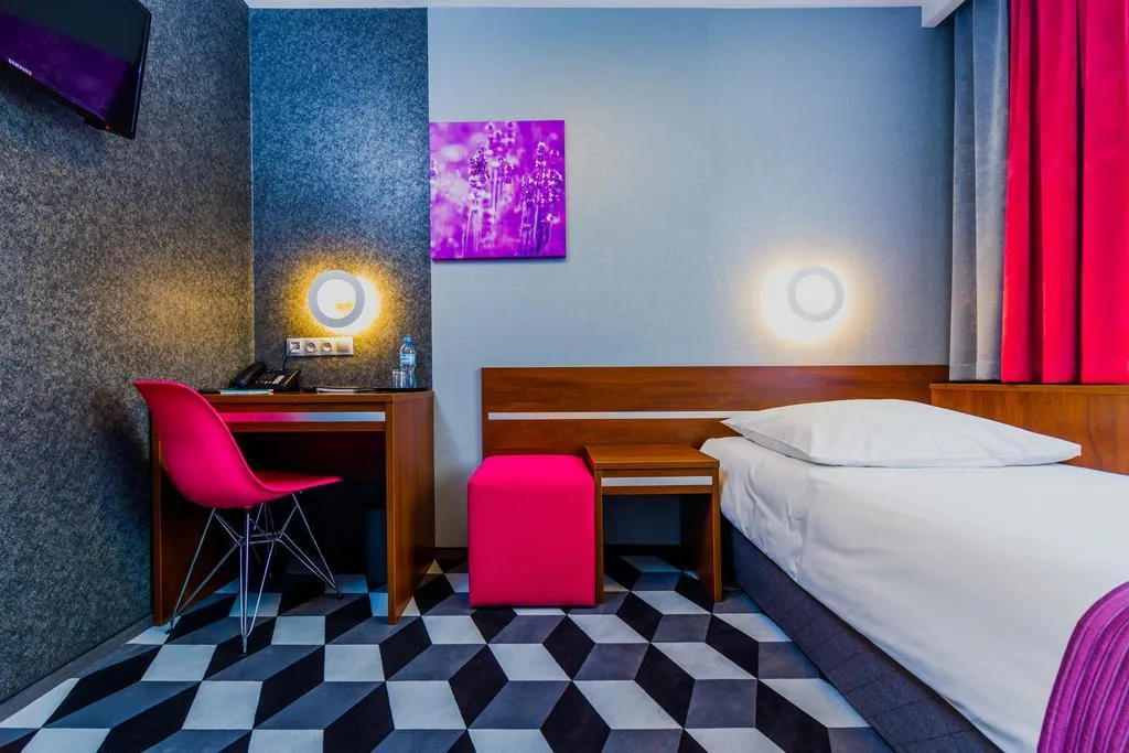SINGLE STANDARD Room, Wyspianski, Krakow