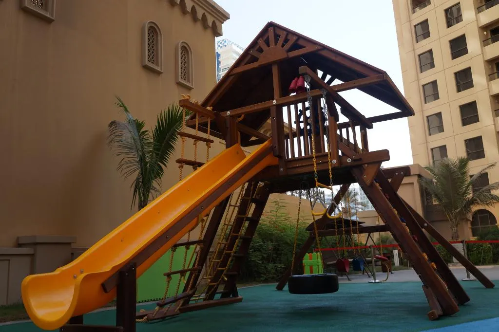 Sports and Entertainment, Movenpick Hotel Jumeirah Beach, Dubai