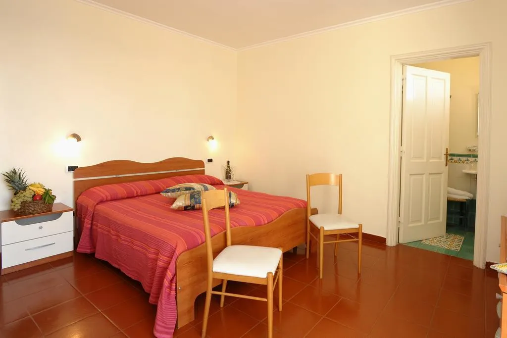 General view, B&B Camere Con Vista, Naples