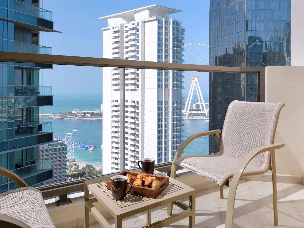 Room EXECUTIVE Room, Movenpick Hotel Jumeirah Beach, Dubai