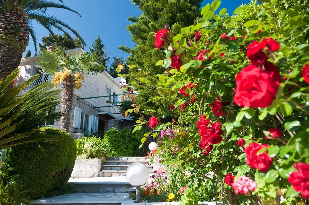 DOUBLE GARDEN VIEW Room, Guest House Villa Nina, Dubrovnik