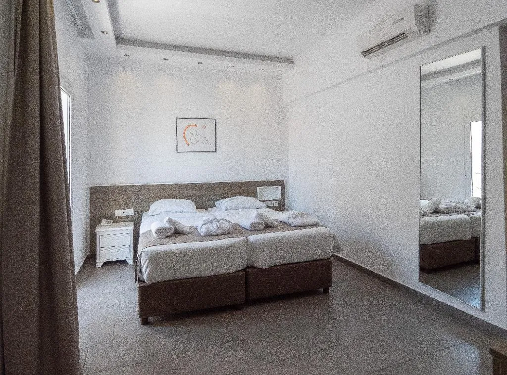 Double or Twin SIDE SEA VIEW Room, Kahlua Boutique Hotel, Crete