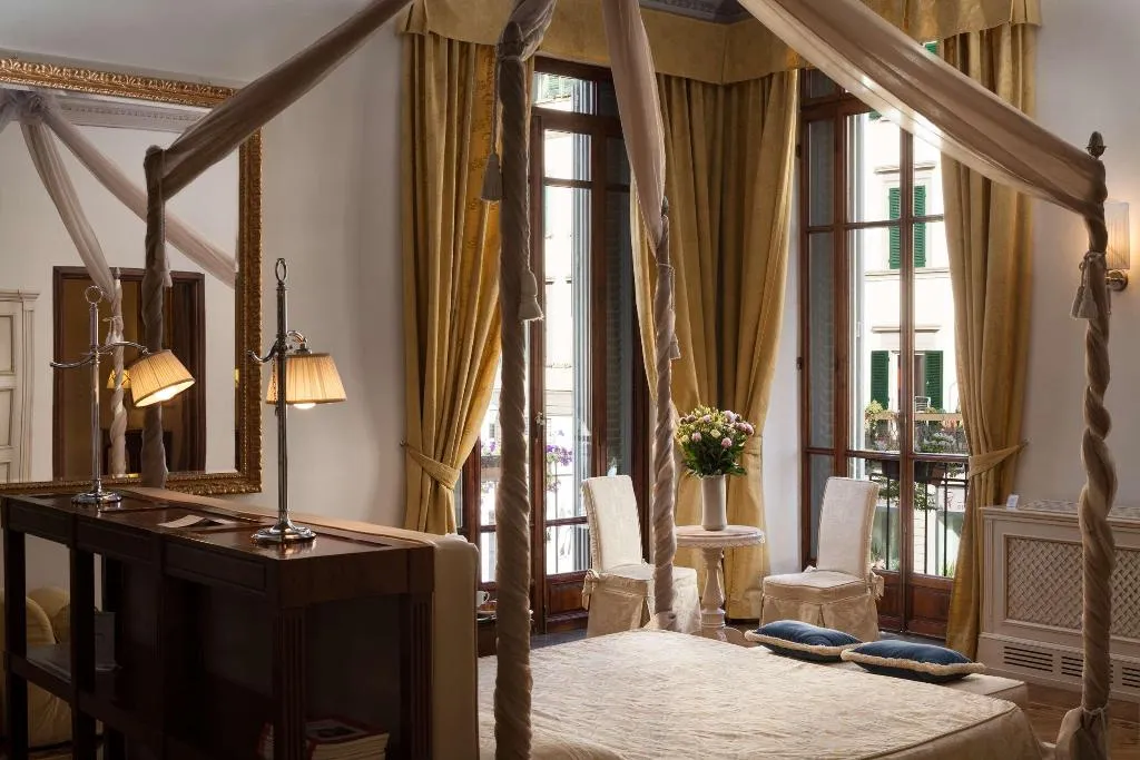 Room, Executive, Florence