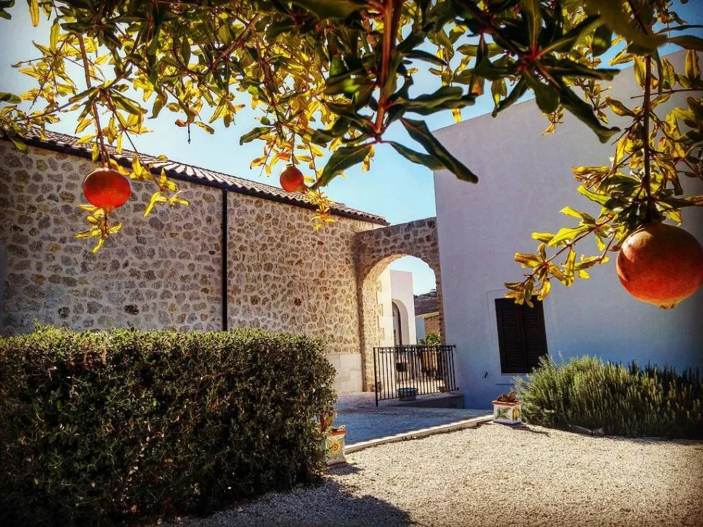 General view, Borgo Giallonardo Country House, Catania
