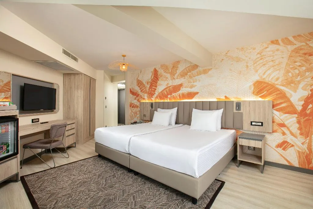 FAMILY ROOM WITH TERRACE Room, Megasaray Resort Side, Antalya
