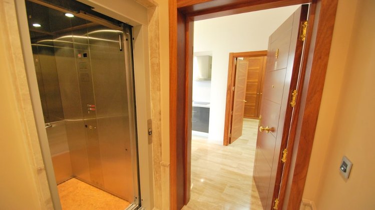 Living-sevilla Apartments Maestranza, Seville