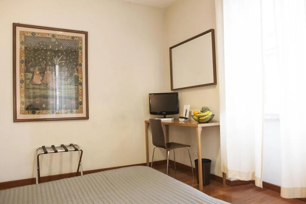 DOUBLE QUEEN SIZE BED Room, Hotel Terminal, Rome