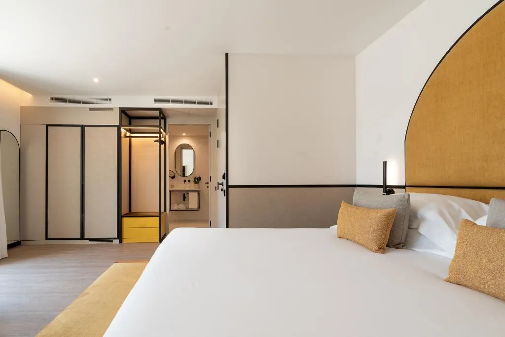 SUITE CLASSIC Room, The Editory Garden Baixa Porto Hotel, Porto