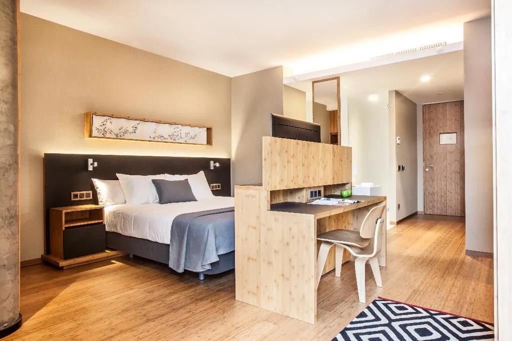 DOUBLE SINGLE USE DELUXE WITH TERRACE Room, Eurostars Barcelona Central, Barcelona