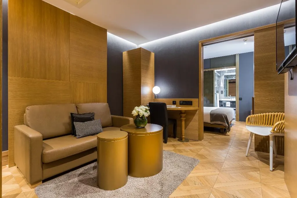 FAMILY ROOM STANDARD Room, Monument Hotel, Barcelona