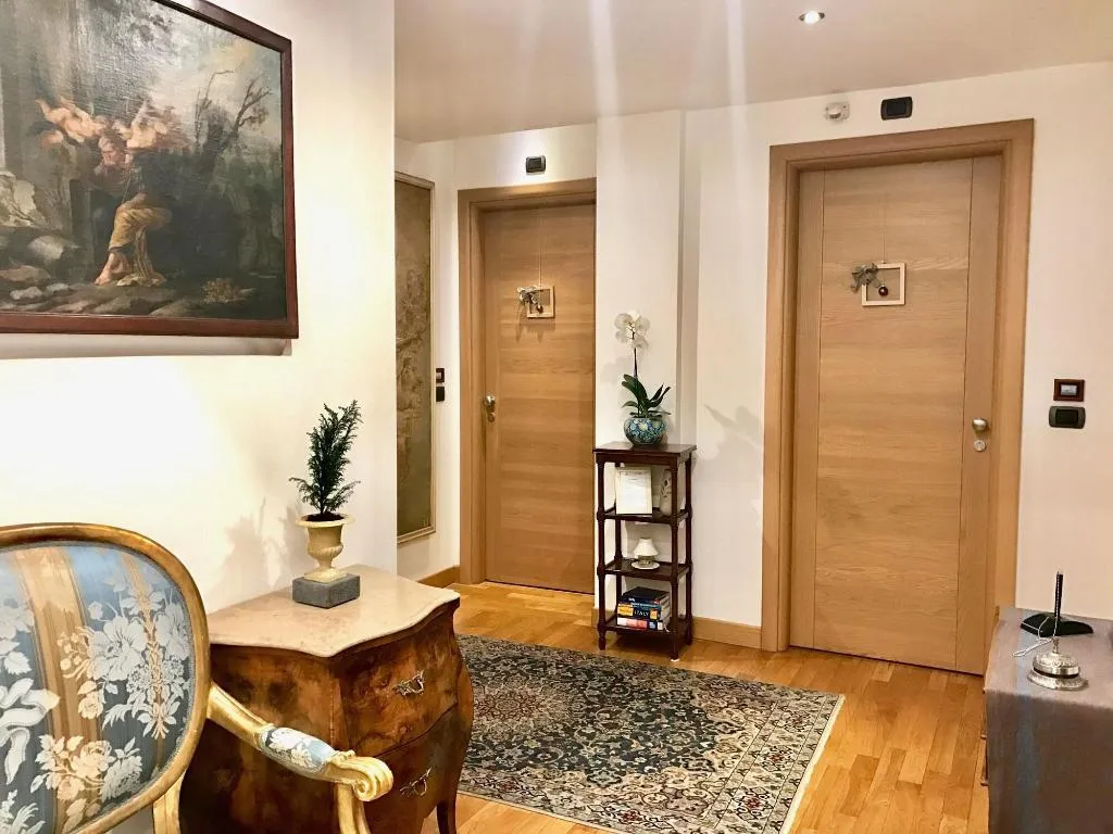 Lobby, B&B Orsini46, Naples