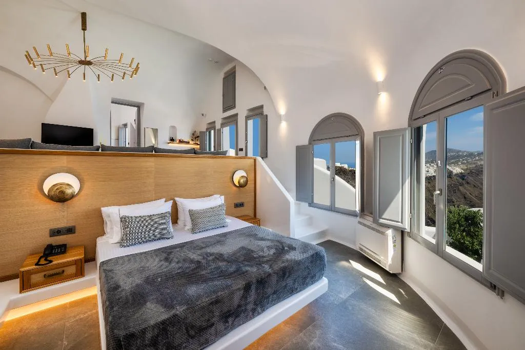 SUITE WITH PRIVATE POOL Room, Eteoro Suites, Santorini