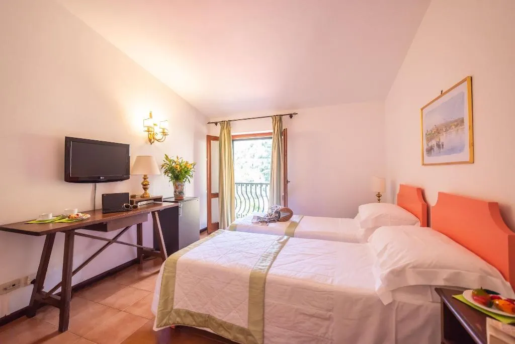 Room, Villa Sirina, Taormina