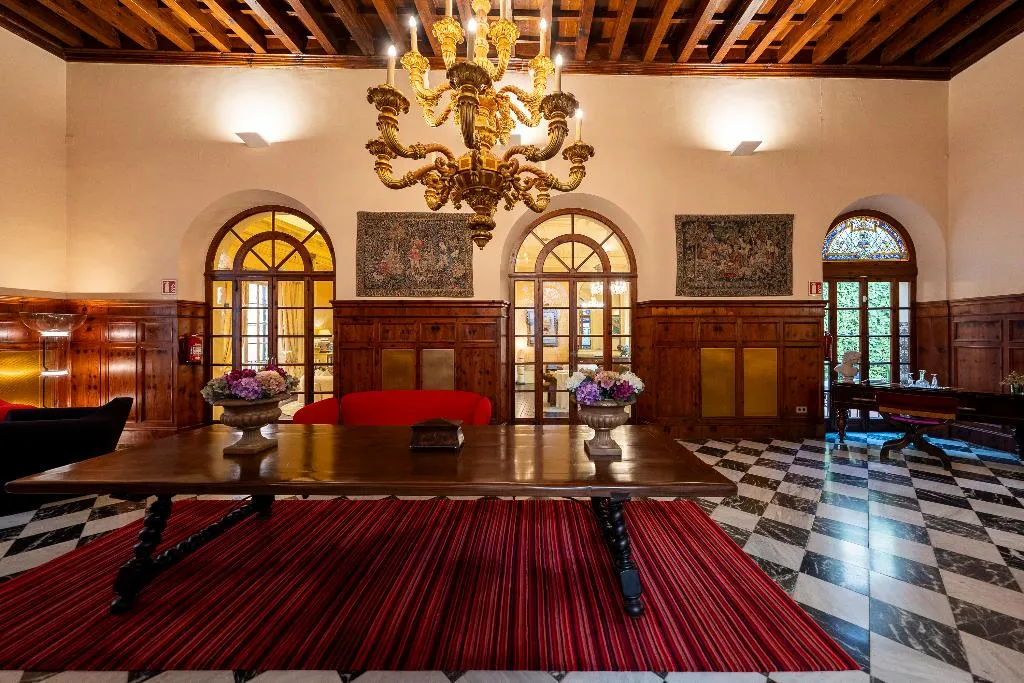 Lobby, Palacio ca sa Galesa, Majorca