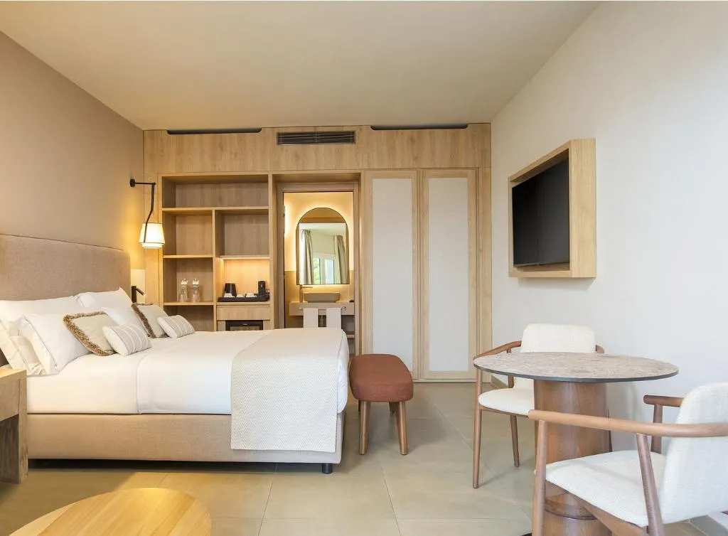 DOUBLE CLASSIC Room, Mangia’s Sardinia Resort, Olbia