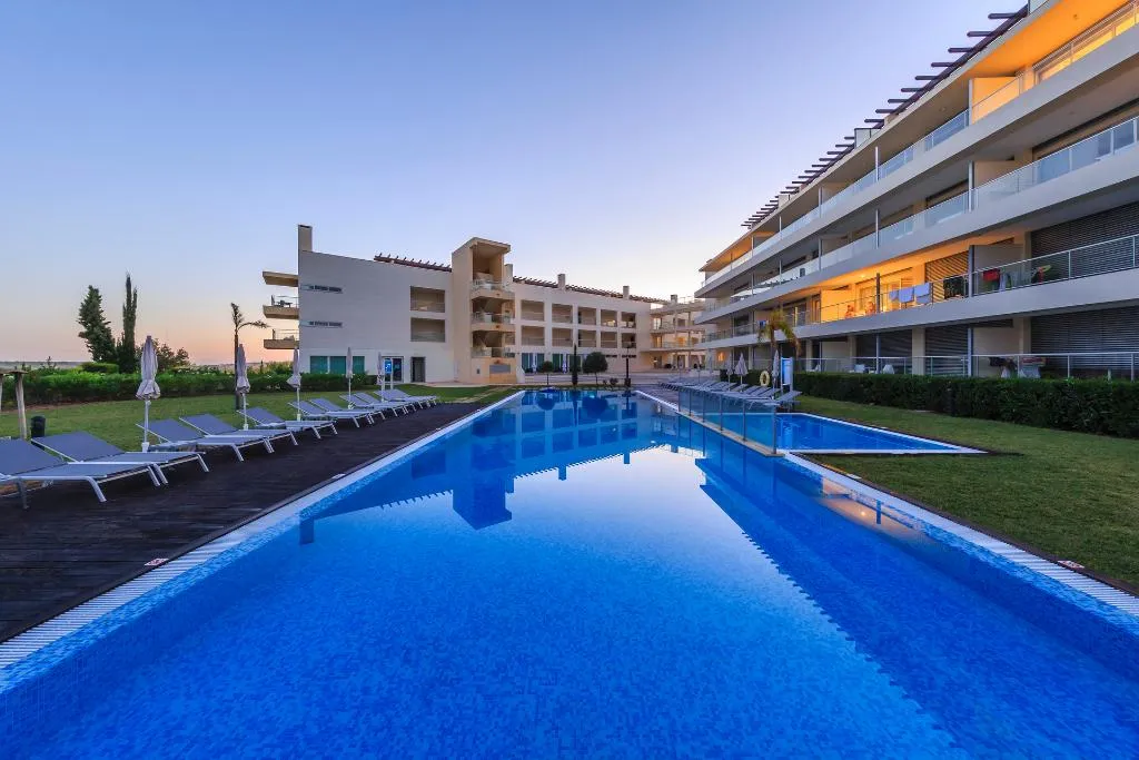Pool, Laguna Vilamoura, Algarve