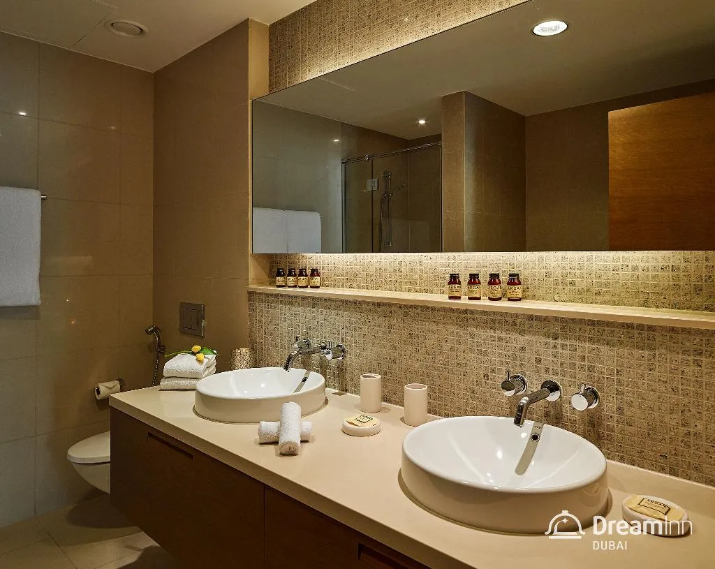 APARTMENT TWO BEDROOMS Room, Dream Inn Dubai - Claren Downtown, Dubai
