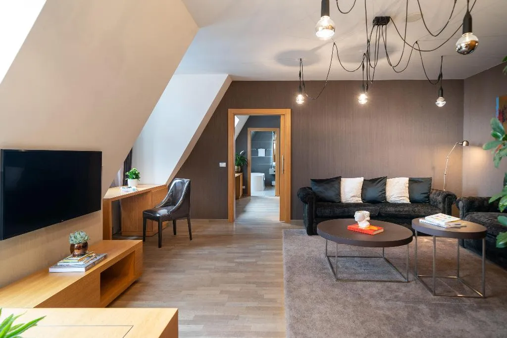 SUITE STANDARD Room, INNSiDE by Meliá Prague Old Town, Prague