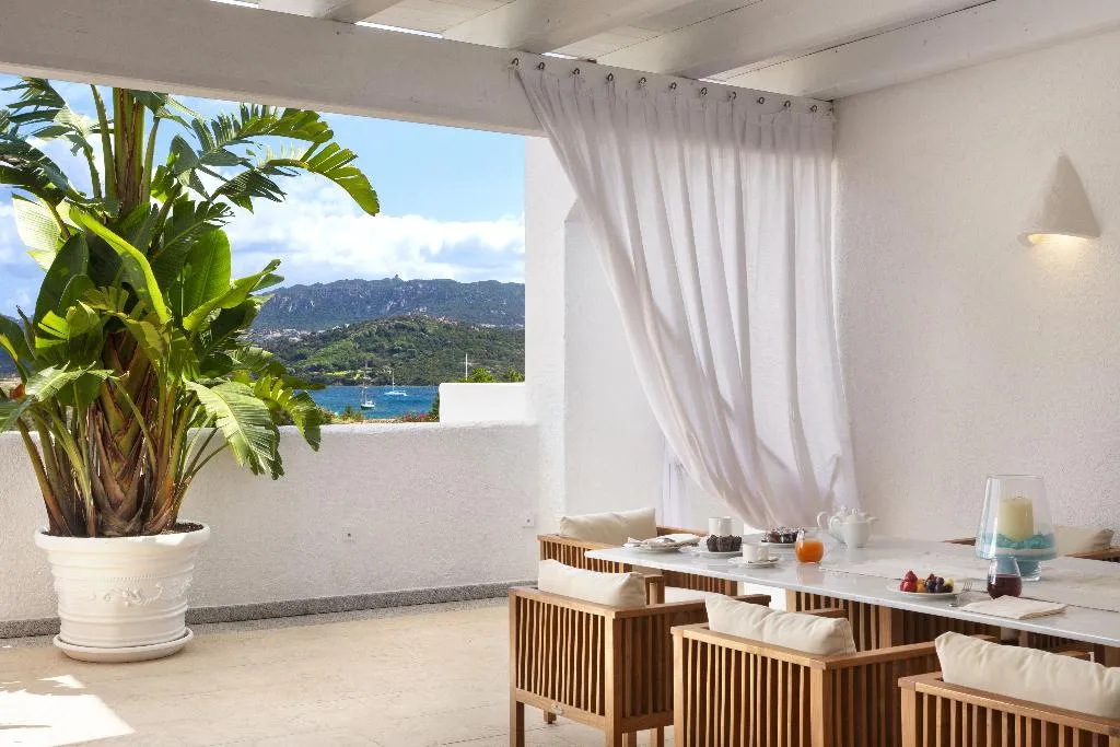 SUITE SEA VIEW Room, Grand Hotel Cannigione 5*L, Olbia
