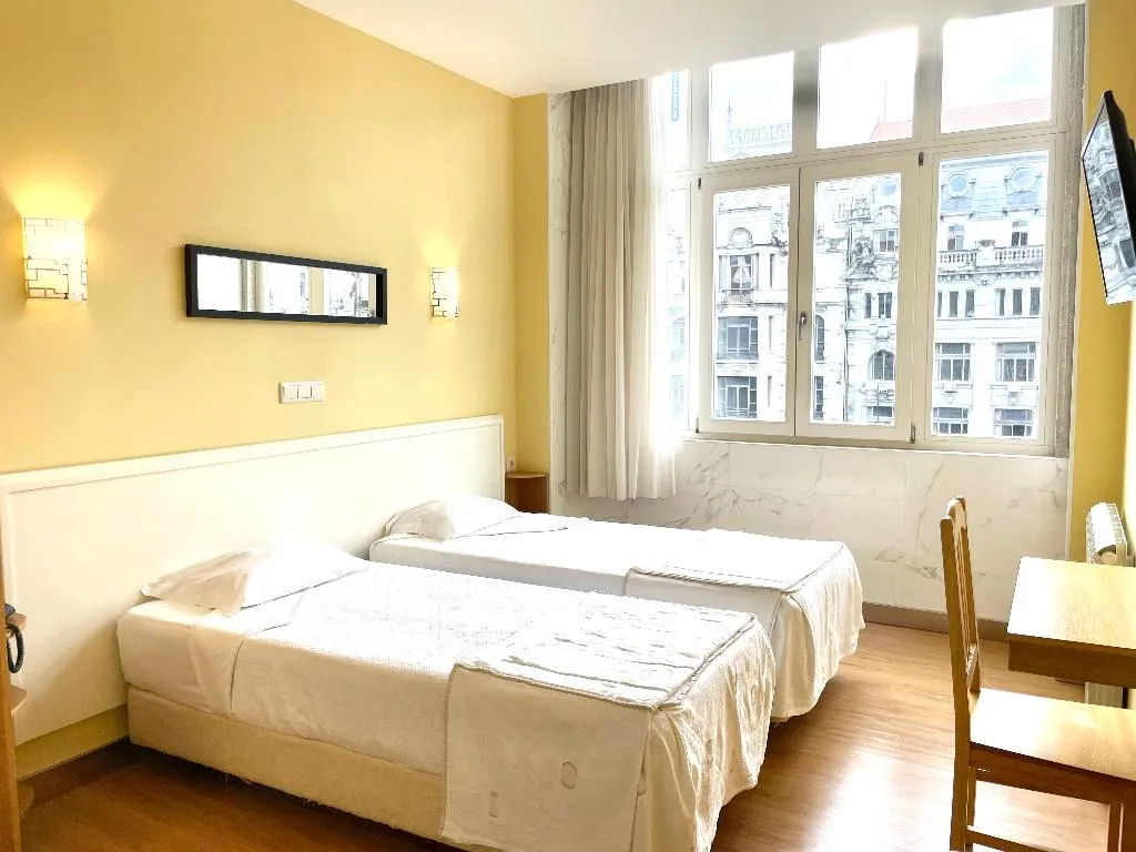 TWIN SUPERIOR CITY VIEW Room, Universal, Porto