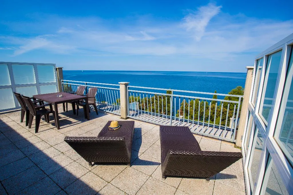 APARTMENT ONE BEDROOM WITH TERRACE Room, Splendid Resort, Istria