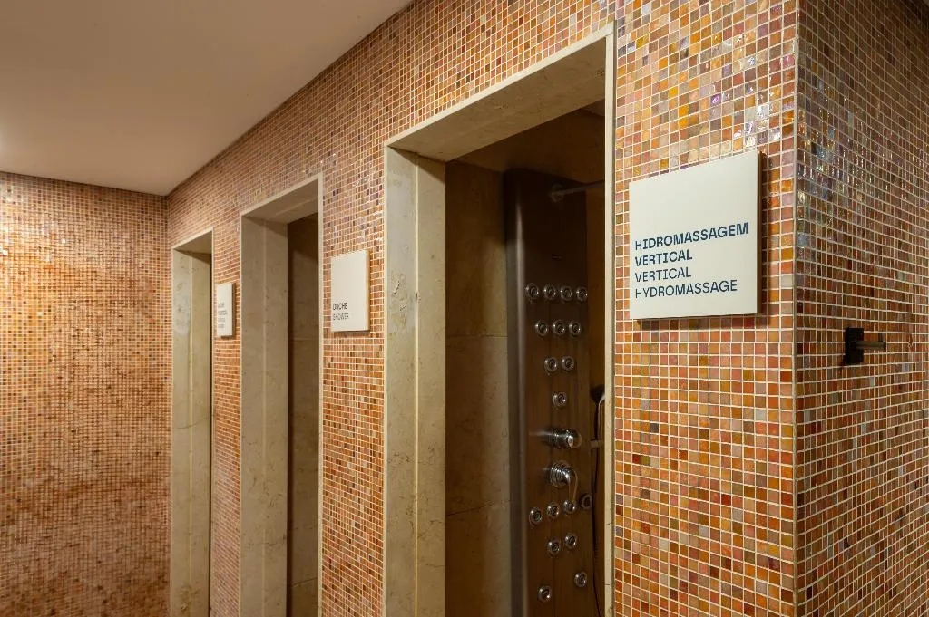 Sports and Entertainment, Sesimbra Oceanfront Hotel, Lisbon