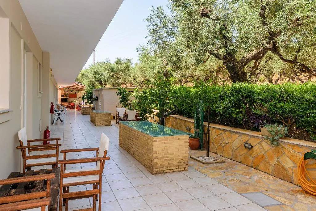 Terrace, Remezzo Apartments & Studios, Zante