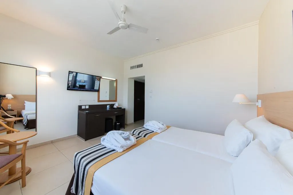 Double or Twin ECONOMY Room, The Preluna Hotel, Malta