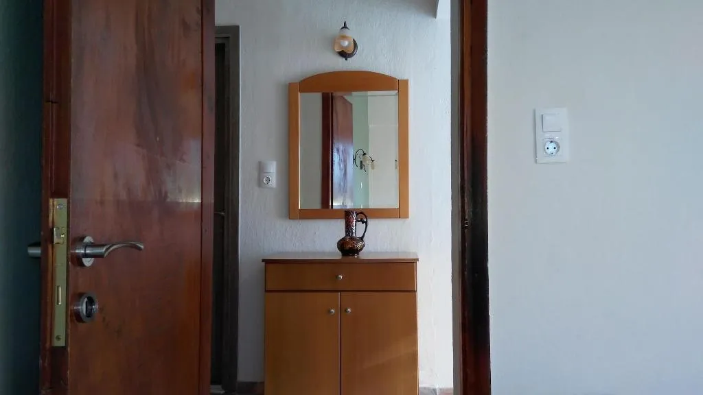 Room, Prosforio, Thessaloniki