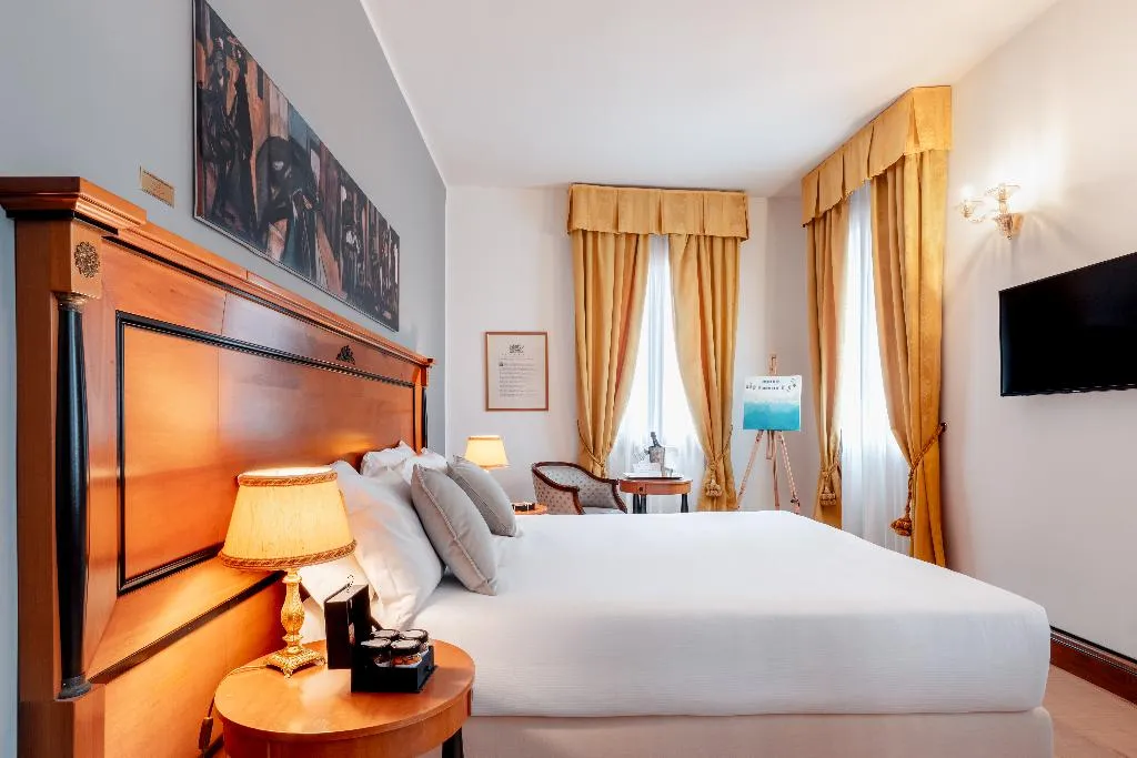 SUITE STANDARD Room, All'Angelo Art Hotel, Venice