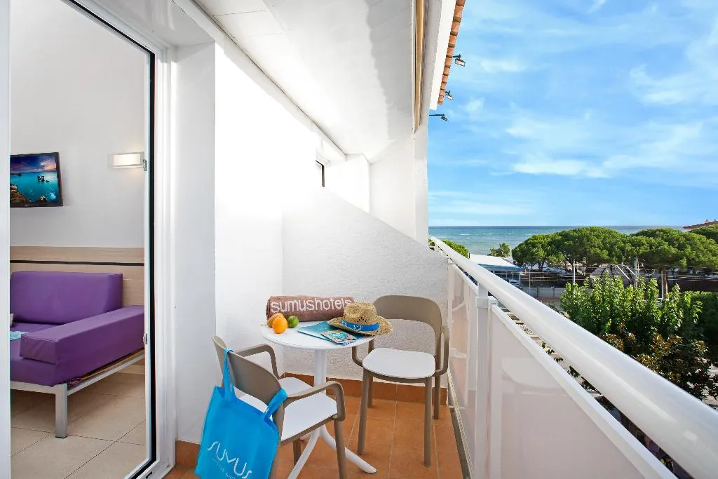 TRIPLE COMFORT Room, Sumus Monteplaya, Costa Brava