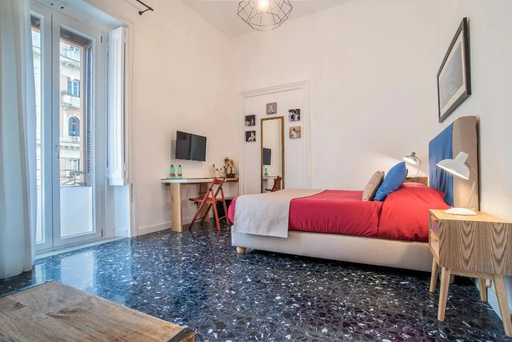 Room, Napoliamo Guest House, Naples