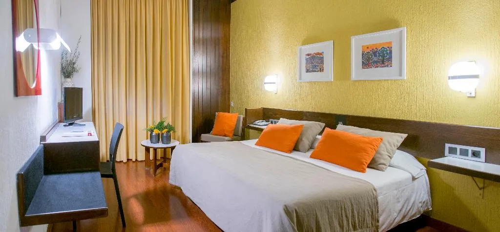 DOUBLE STANDARD Room, America Igualada, Barcelona
