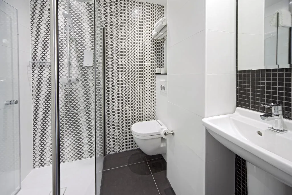 TRIPLE STANDARD Room, Nova Hotel, Amsterdam
