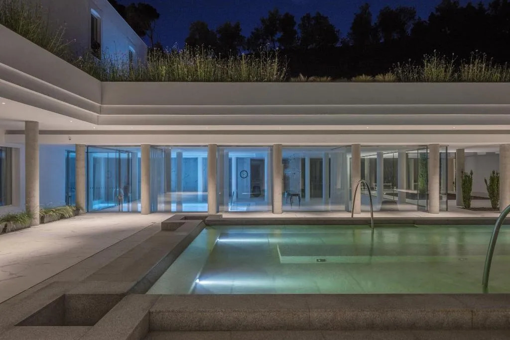 Pool, Hotel Balneari Termes Orion, Barcelona