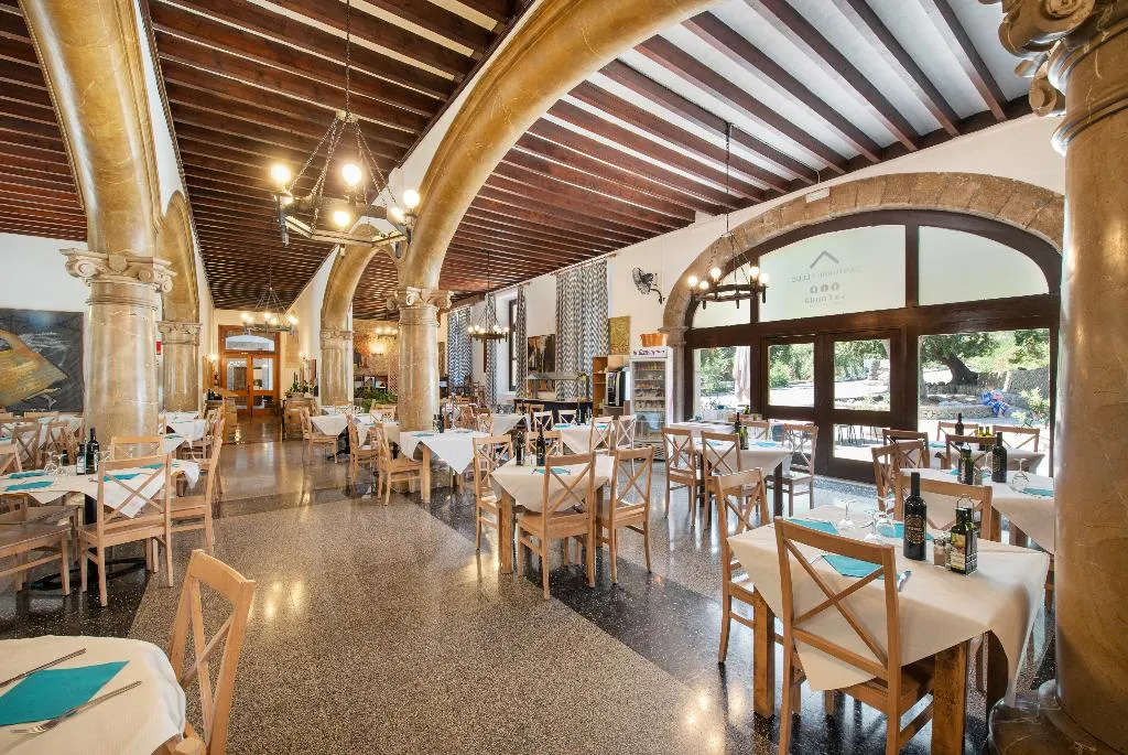 Restaurant, Santuario de Lluc, Majorca