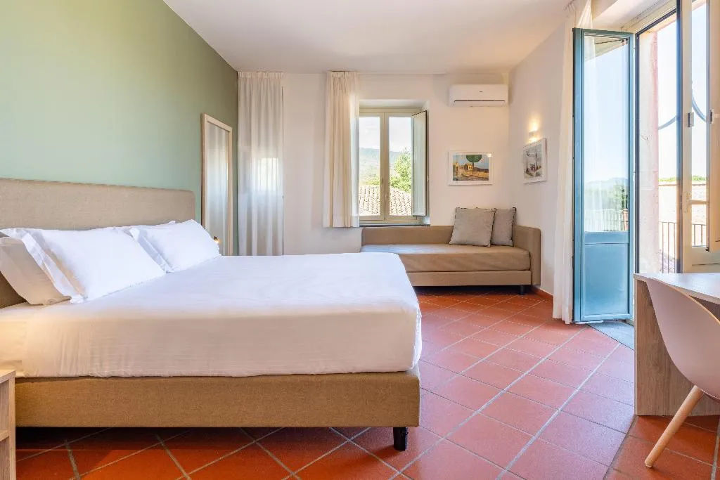 TWIN WITH BALCONY Room, Picciolo Etna Golf Resort & Spa, Curio Collection, Catania