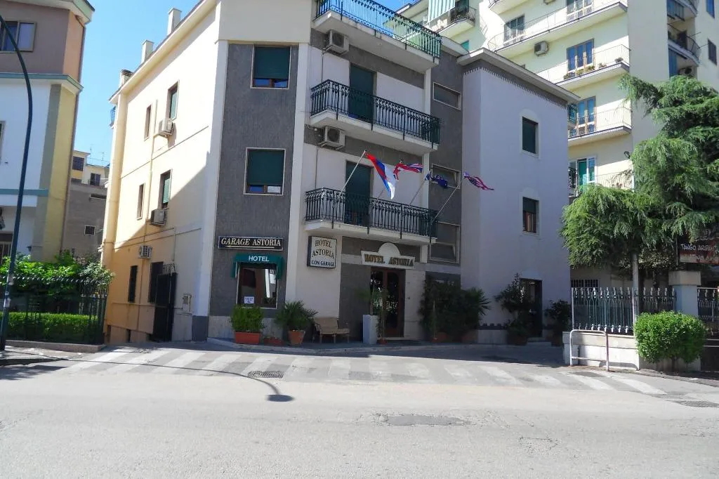 General view, Hotel Astoria Restaurant, Naples