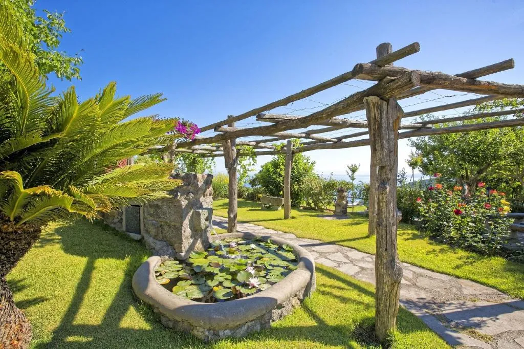 General view, Agriturismo Pera Di Basso, Naples