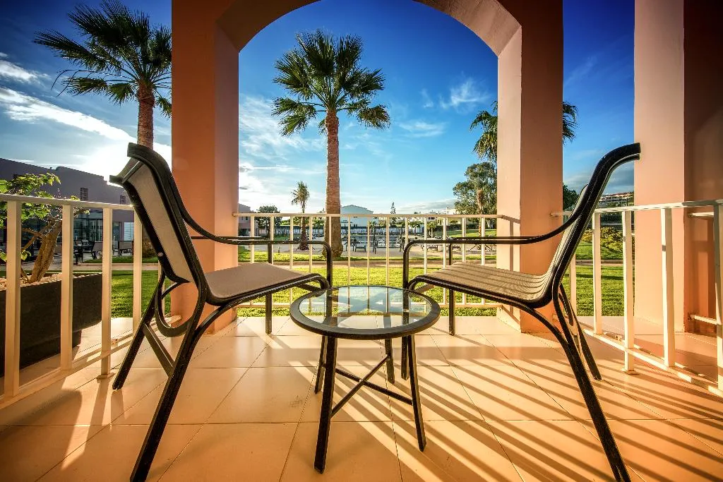 DOUBLE SINGLE USE POOL VIEW Room, Vila Gale Collection Praia, Algarve