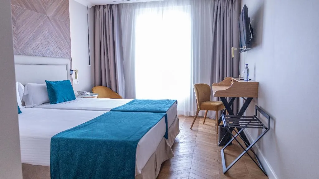 Double or Twin SEA VIEW Room, Senator Port Mahon, Menorca