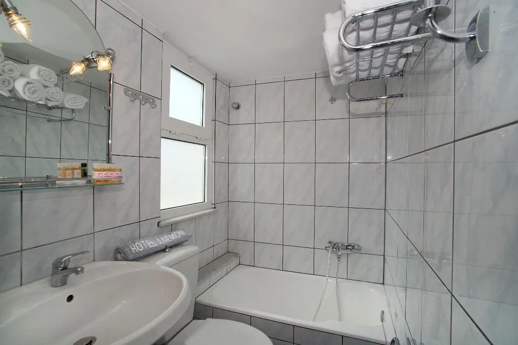 JUNIOR SUITE CAPACITY 2 Room, Anemoni, Athens