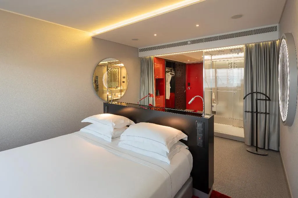 DOUBLE DELUXE Room, Myriad By Sana Hotels, Lisbon