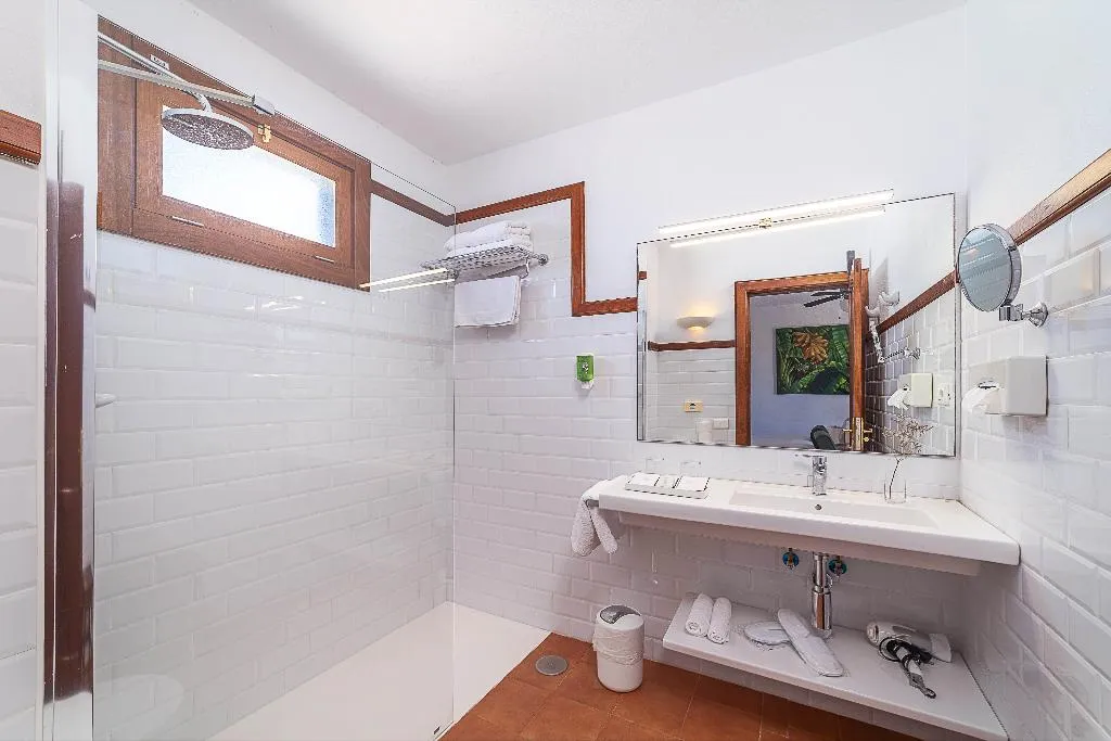 Double or Twin STANDARD Room, Hotel El Grifo, Lanzarote