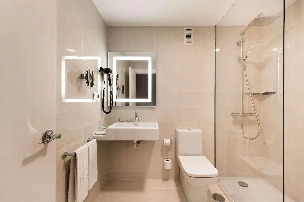 Room, NH Madrid Chamberí, Madrid